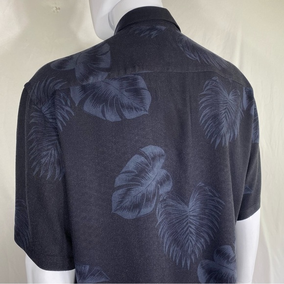 Saddlebred Men’s Black Palm Leaf Vacation Rayon Shirt - Picture 4 of 6
